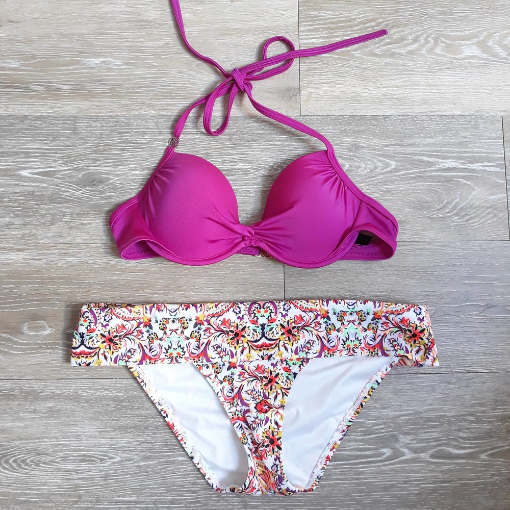 34B Victoria's Secret Bikini